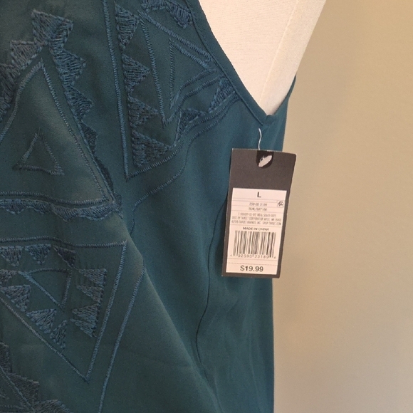 Mossimo Supply Co. Teal Aztec Design Racer Back Sleeveless Tank Top Womens Large - Picture 3 of 6